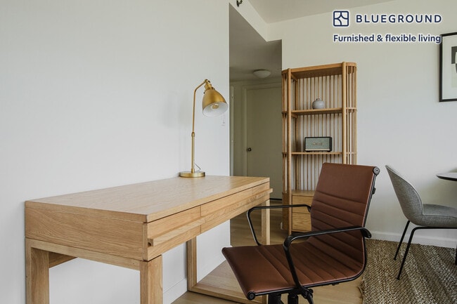 Foto del edificio - 180 W 20th St