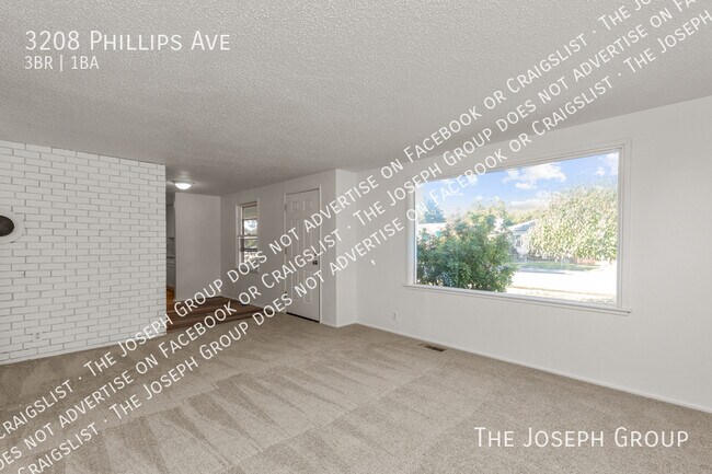 Foto del edificio - 3208 Phillips Ave