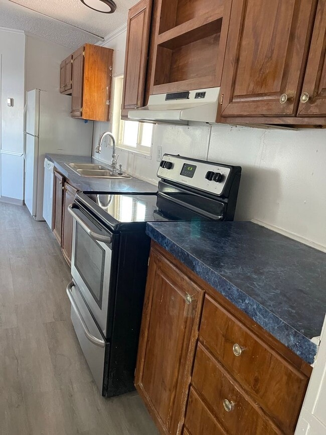 Building Photo - Welcome to the charming Riverdale Farms subdivision in Thornton, CO, where a delightful 3-bedroom...