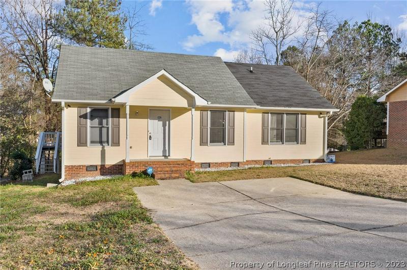 1587 Winnabow Dr, Fayetteville, NC 28304 House Rental in Fayetteville