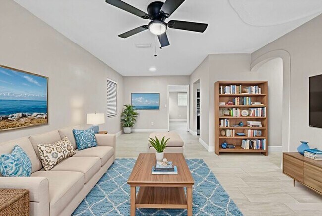 Foto del edificio - Updated 2 bedroom 1 bath with a Bonus Room