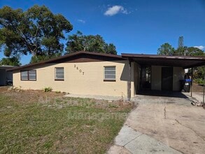 Building Photo - 2807 Hertha Ave