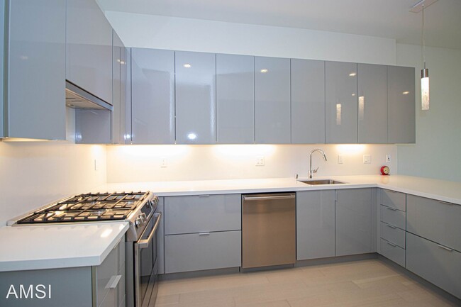 Foto del edificio - 3 br, 2.5 bath House - 31 Kirkwood Ave
