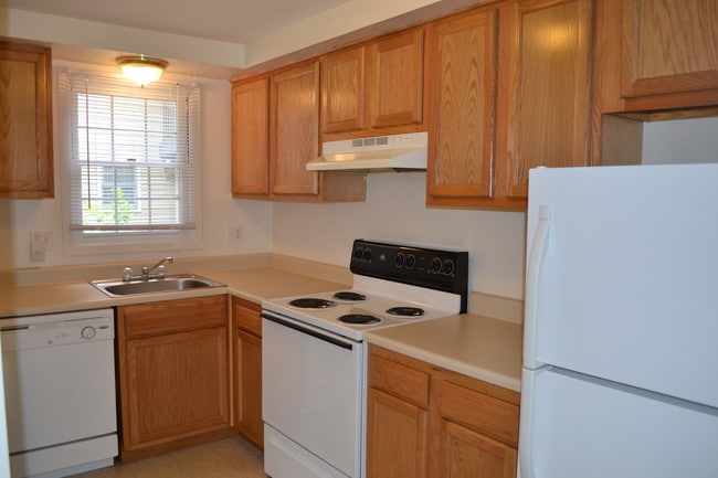 Building Photo - Grampian Crossings