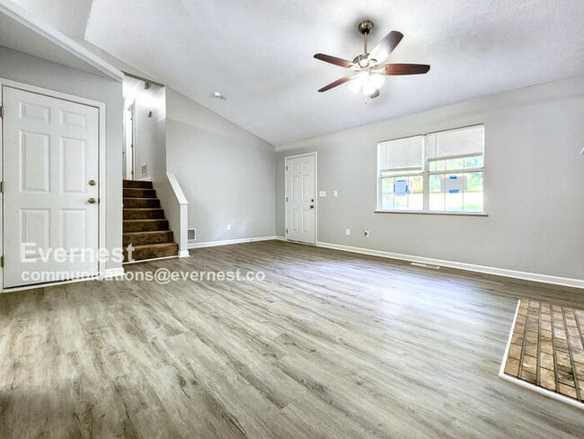 Building Photo - 80 Remington Ln
