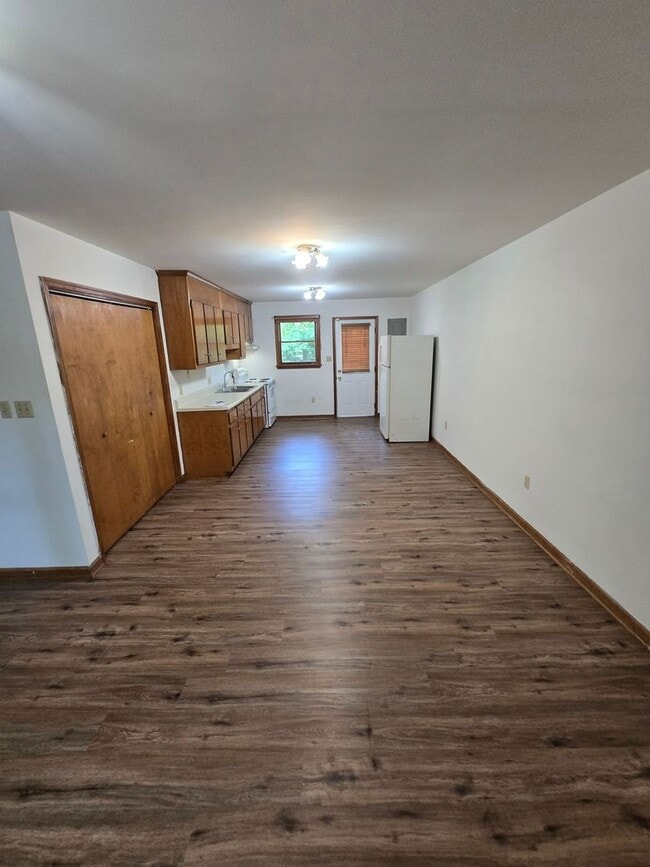 Building Photo - 3 bedroom duplex in Prince George County -...