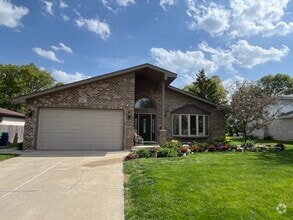 Building Photo - 12415 W Martingale Ln