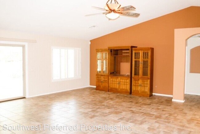 Building Photo - 2 br, 2 bath House - 3048 N. 152nd Dr.