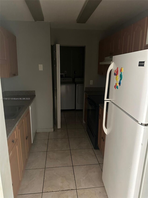 Foto principal - 2812 NW 55th Ave