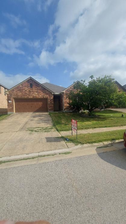 Building Photo - 1108 Calla Lily Boulevard