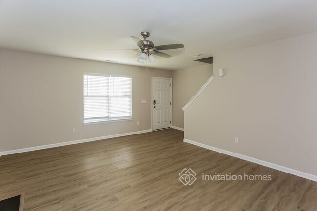 Building Photo - 545 Havenbrook Way NW