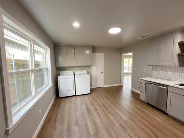 Foto del edificio - 3705 N Elm St