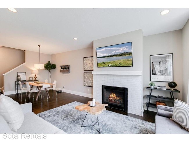 Foto del edificio - 4 br, 4 bath House - 14045 Burgundy Way