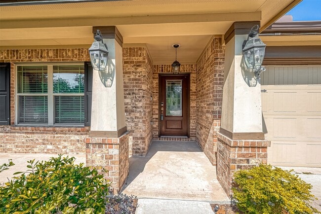 Foto del edificio - 23613 Alder Branch Ln
