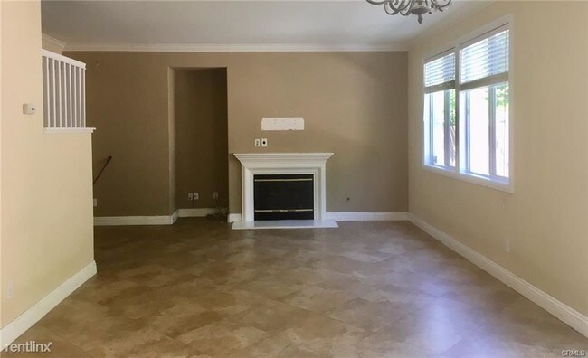 Building Photo - 3 br, 2 bath House - 19 Winterfield Rd