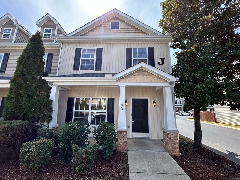 Primary Photo - 284 Meigs Dr