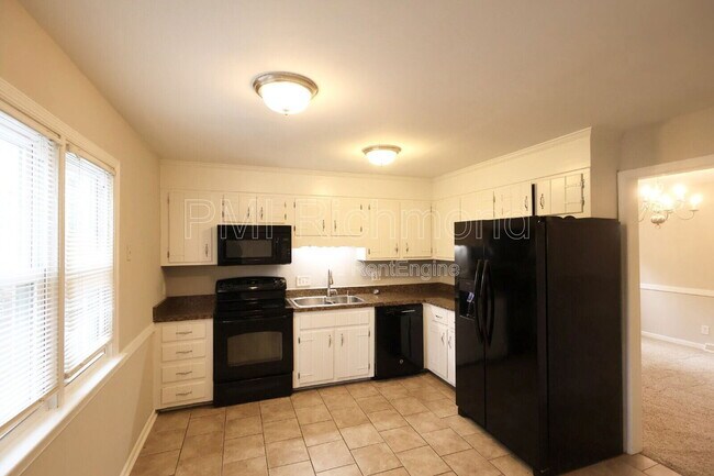 Foto del edificio - 401 Walton Park Rd