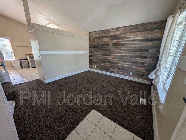 Foto del edificio - 14392 Dreamfield Dr
