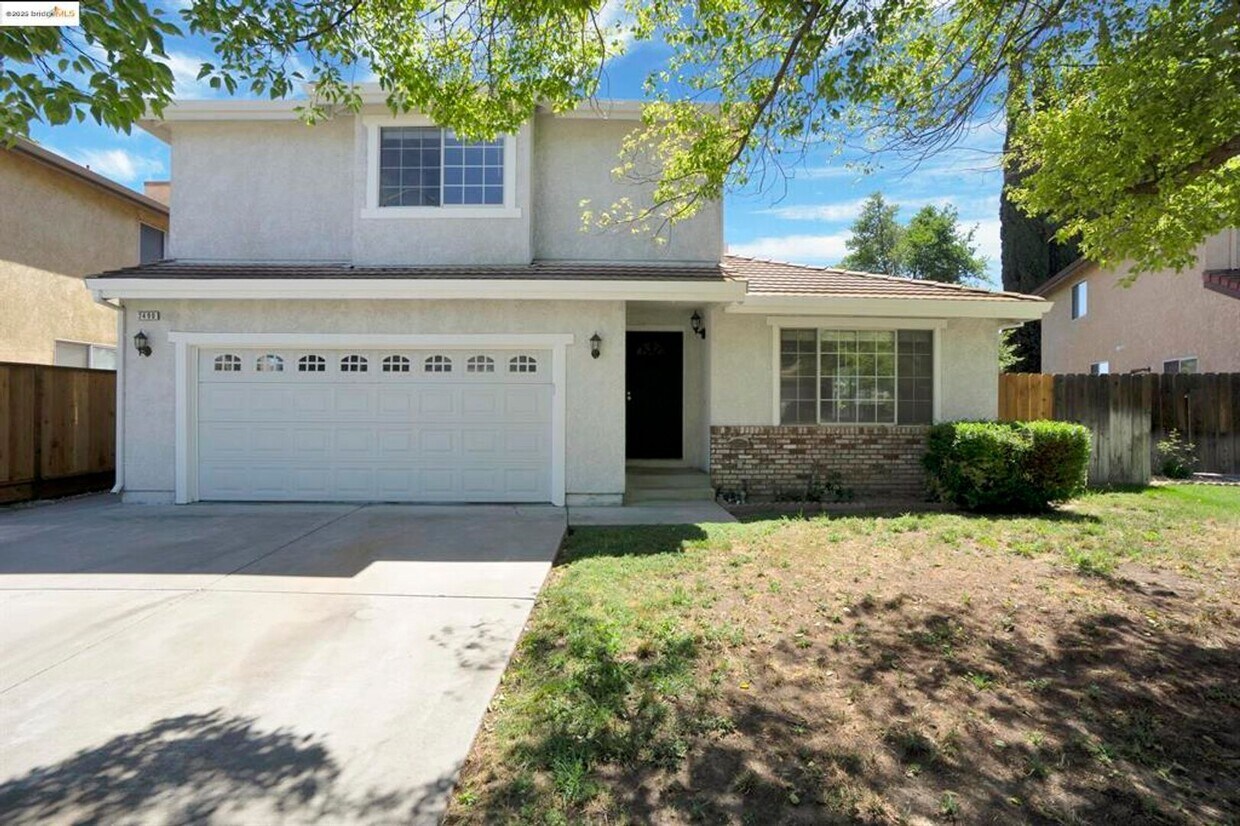 Primary Photo - GREAT CUL DE SAC LOCATION IN PRIME TRACY N...