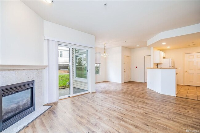 Foto del edificio - 2Bd/2Ba Issaquah Condo