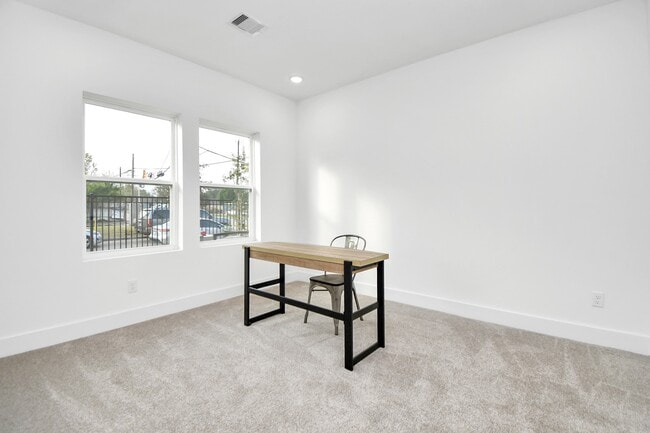 Foto del edificio - 4802 Elysian St