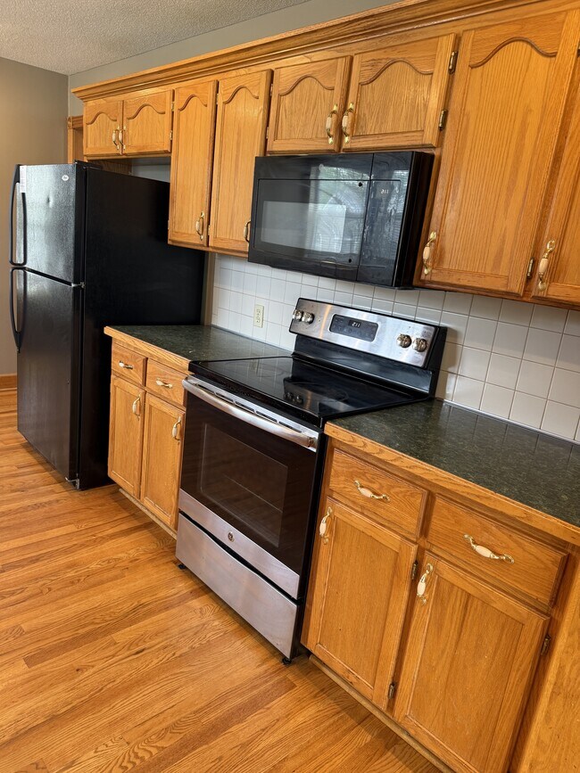 Foto del edificio - 822 SW Montana Ridge Dr