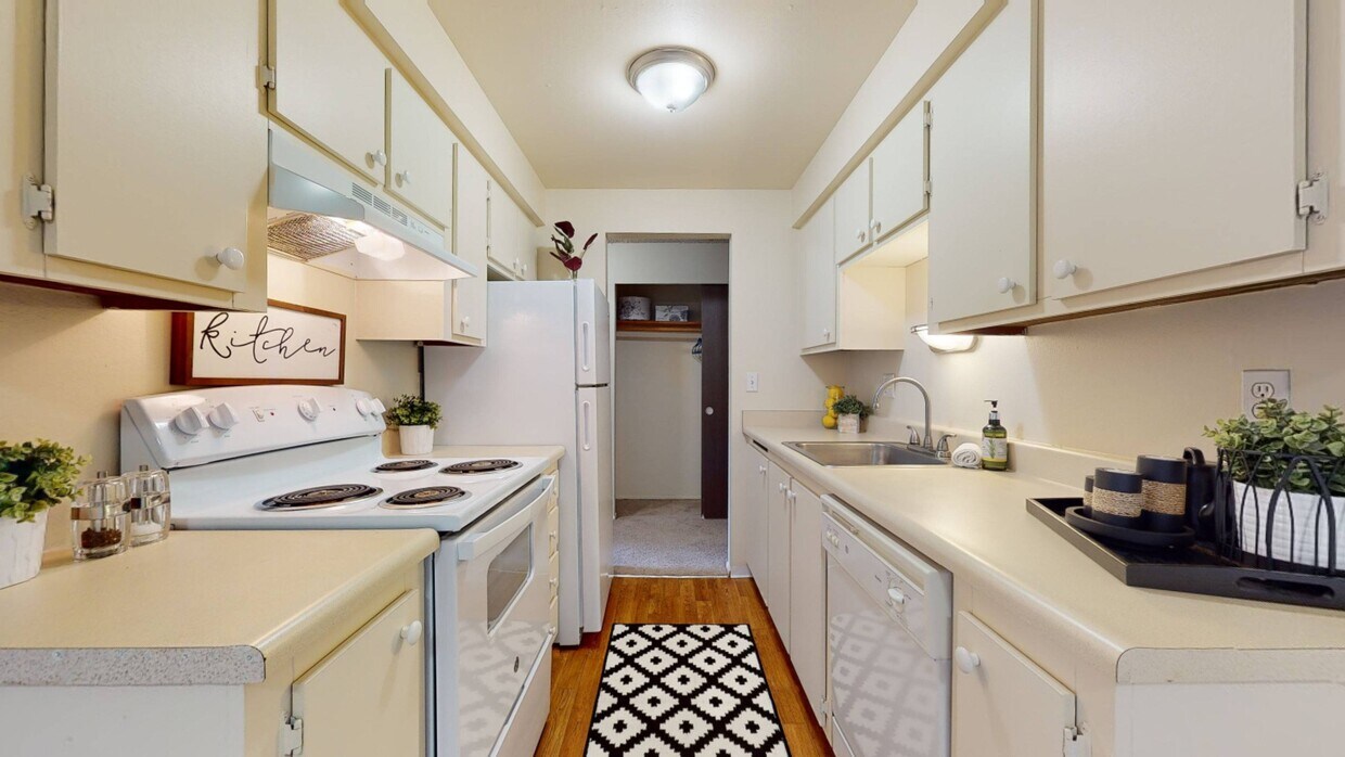 Foto principal - Lakeside Apartments