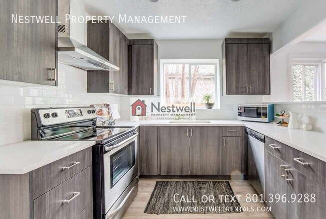 Foto del edificio - 2689 Highland Dr