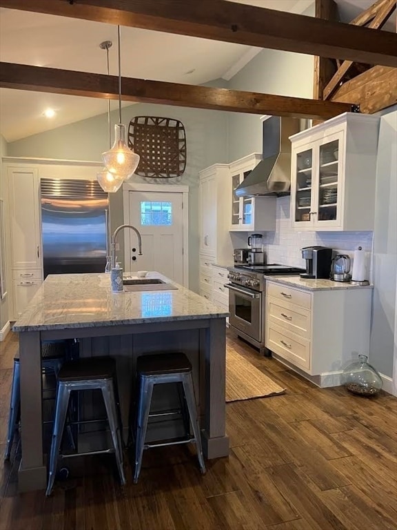 Building Photo - 37 River Rd