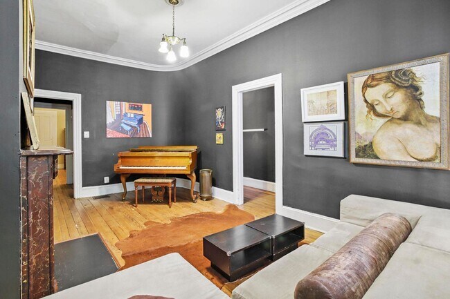 Foto del edificio - 4 br, 2 bath House - 116 S. GILMOR STREET