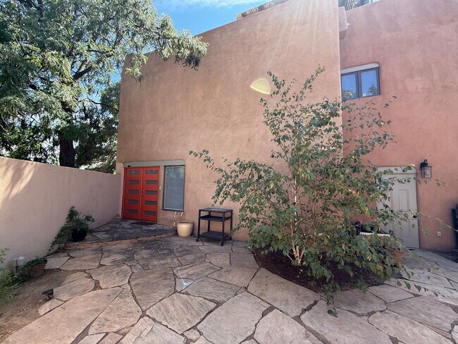Foto del edificio - Townhome Near Old Town and Sawmill District