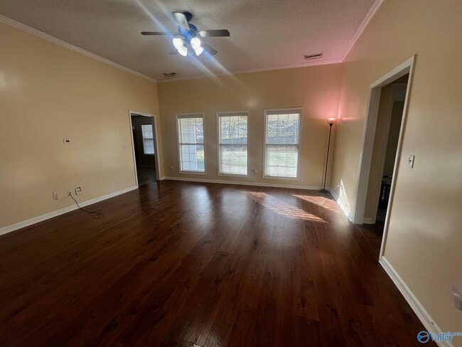 Foto del edificio - 108 Ann Bradley Dr