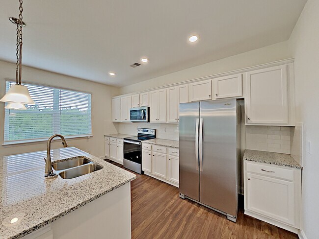 Foto del edificio - 6248 Bridlewood Ln