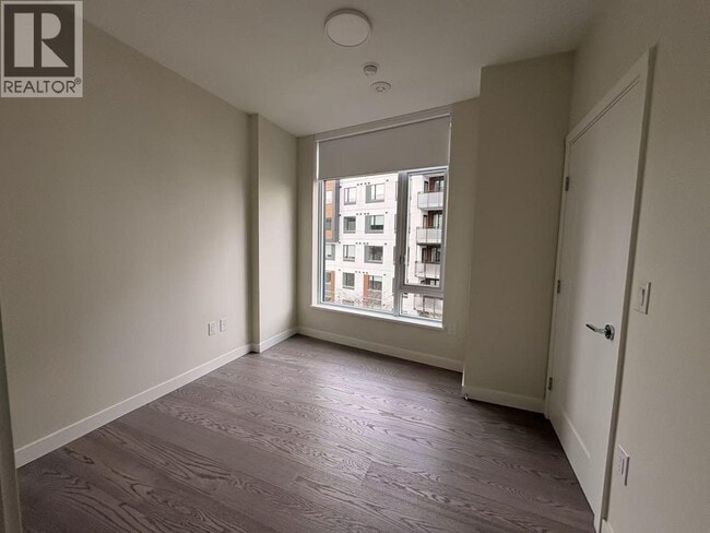 Building Photo - 6138 Birney Ave