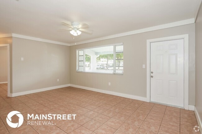 Building Photo - 7667 Miramar Pkwy