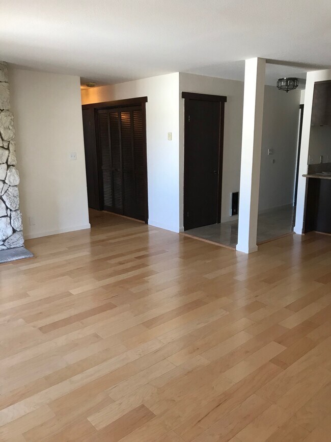 Foto del edificio - 1209 Oak Grove Ave