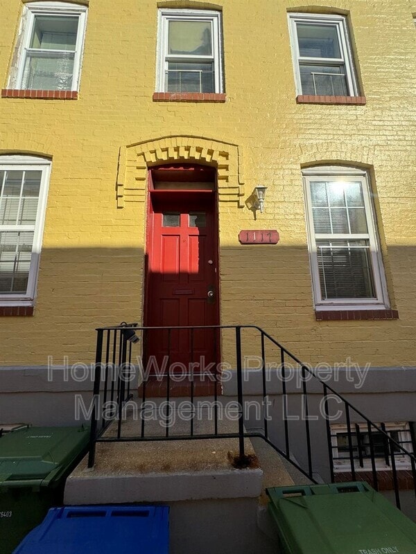 Foto del edificio - 1117 Shields Pl