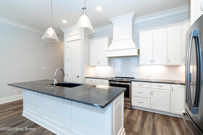 Foto del edificio - 12111 River Beauty Loop