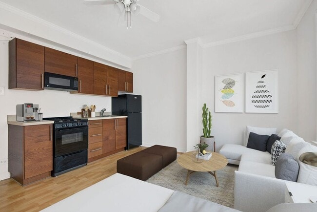 Área de estar STUD - 1940 N. Lincoln