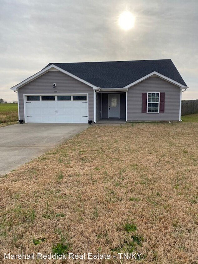 Primary Photo - 3 br, 2 bath House - 233 Bob White Trail