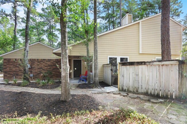 Building Photo - 15 Abbey Brook Pl