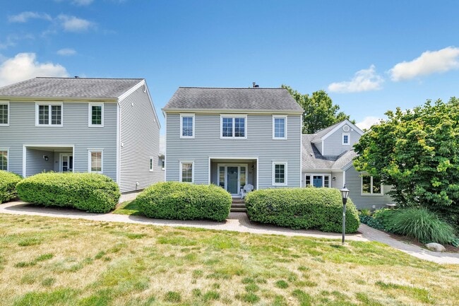 Building Photo - 104 Hickory Woods Ln