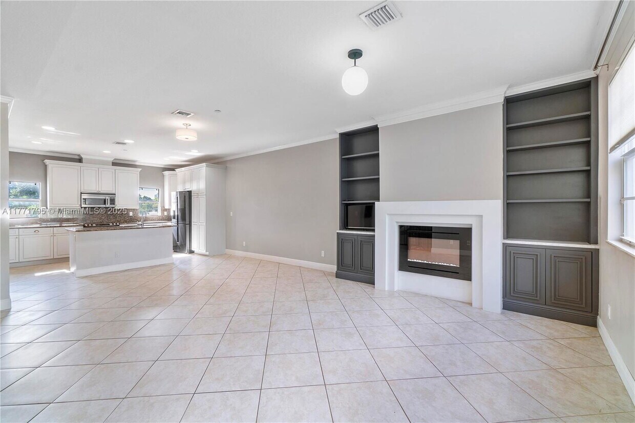 Foto principal - 407 SE 13th St