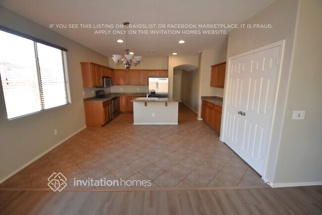 Foto del edificio - 17523 N 169th Dr