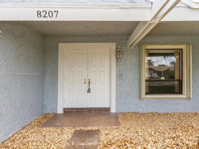 Building Photo - 8207 SW 12th Pl