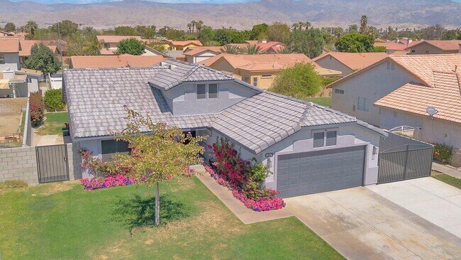 Building Photo - 81234 Palm Meadows Dr
