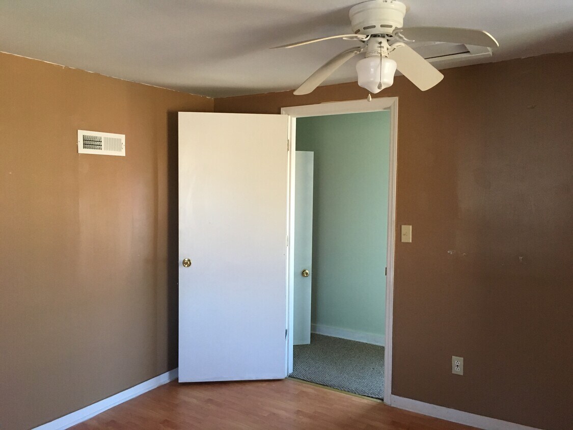 104 Pruden St, Chatham, VA 24531 House Rental in Chatham, VA