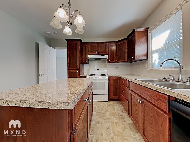 Foto del edificio - 906 5th Ave SW