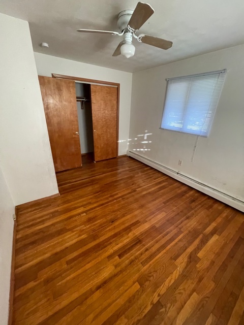 Foto del edificio - 24142 W Main St