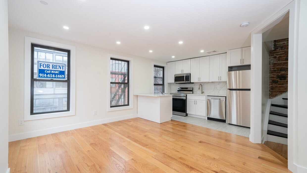 3 Bedroom Duplex Kitchen and Living Area - 91 S 6th St
